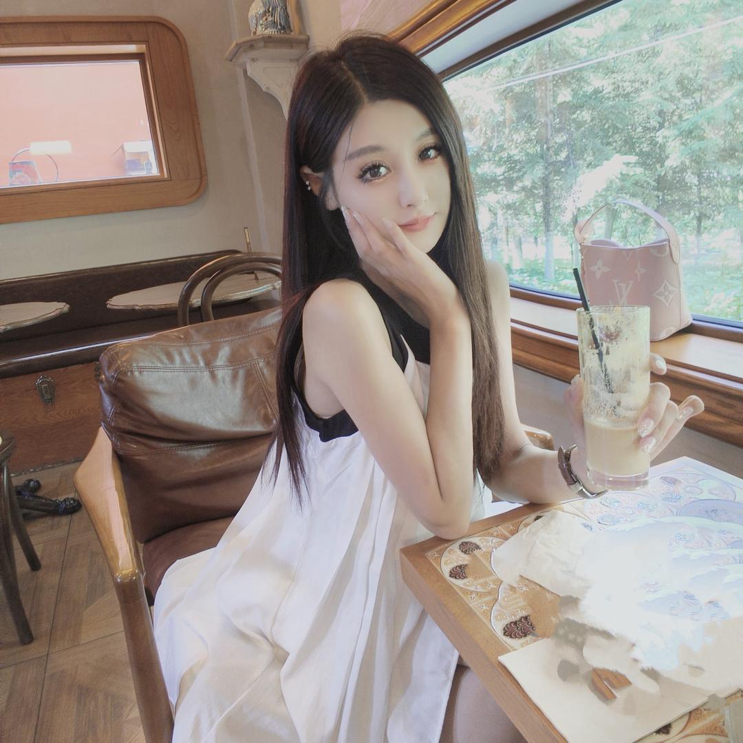 周儿姑娘