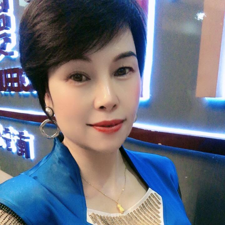 南宁市玥珺服装