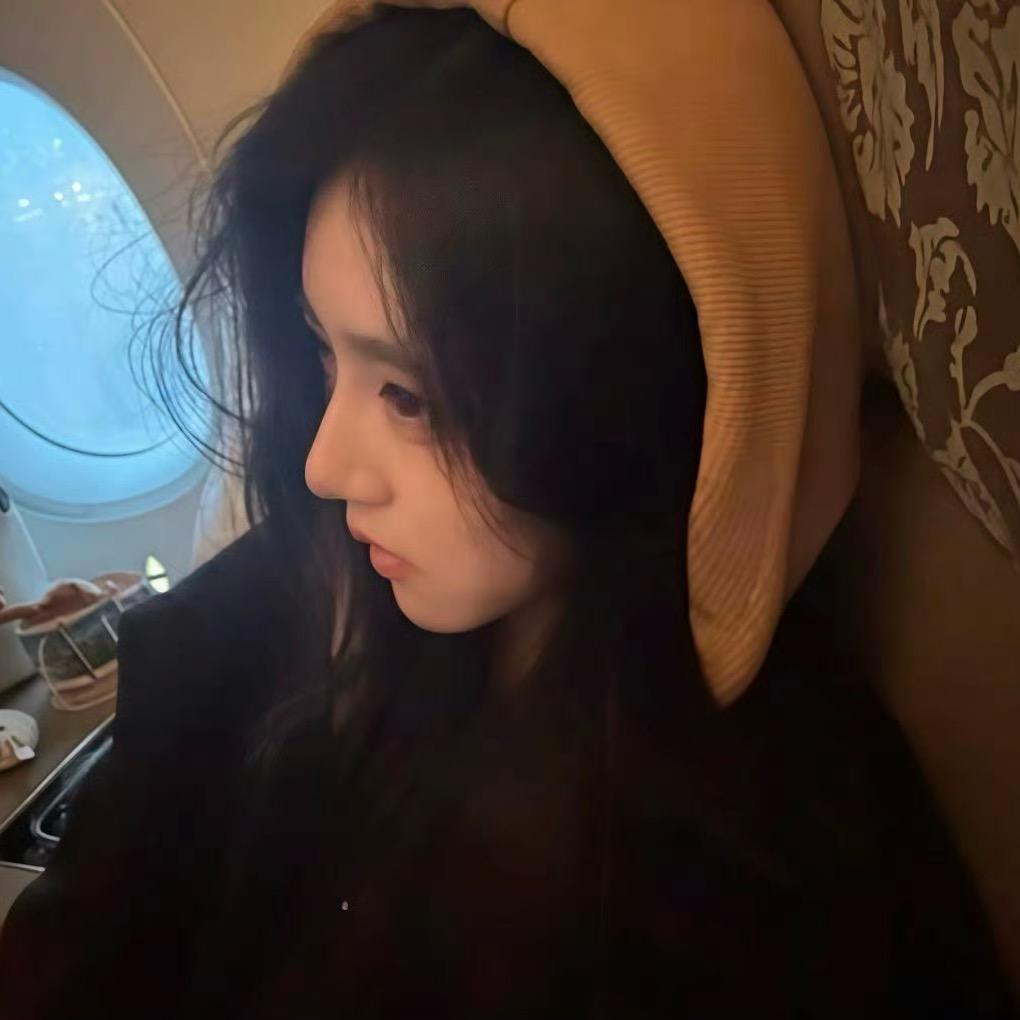 老公和小三私奔的那个晚上我在被窝看女同