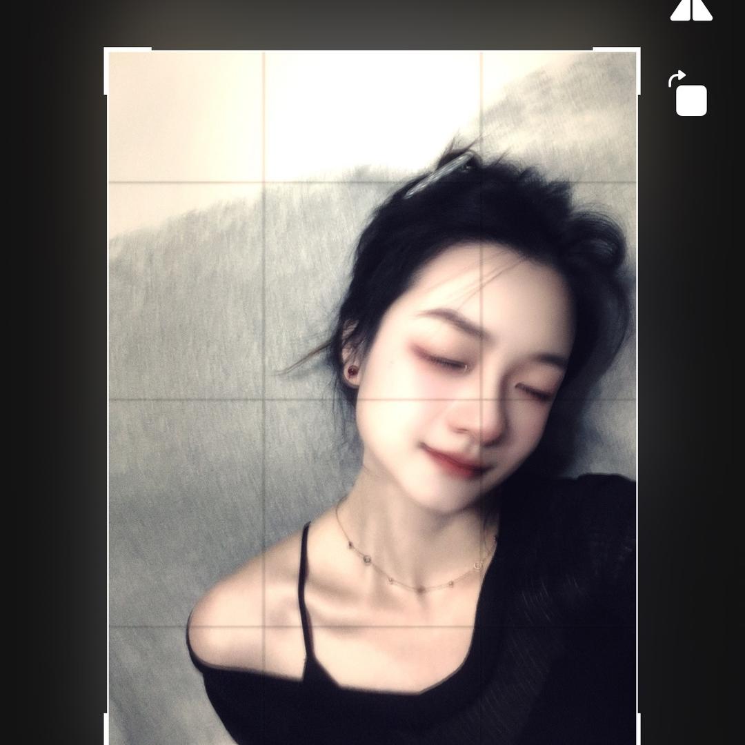 迷人的小眼睛👀