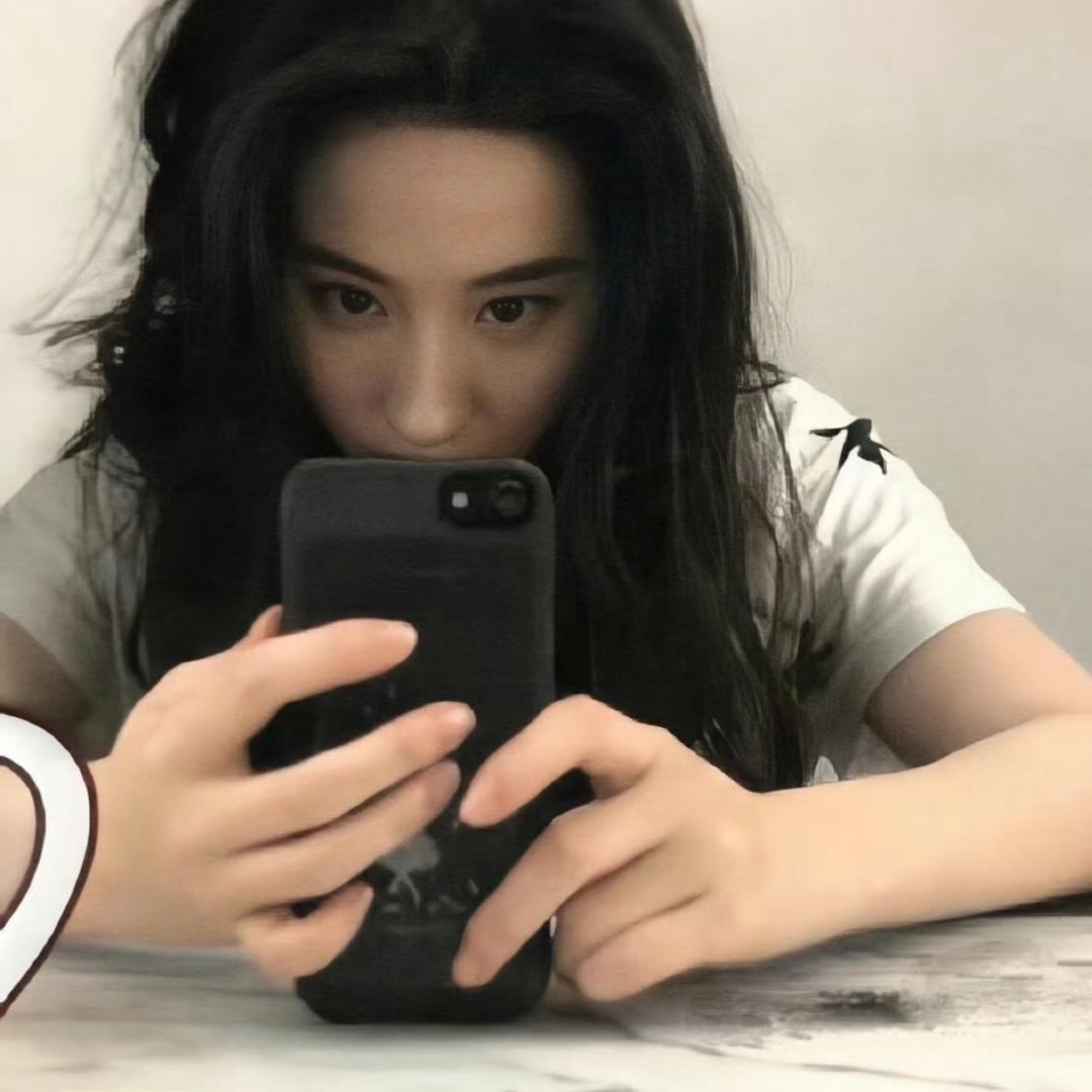 媳妇和兄弟跑了 我还在睡觉