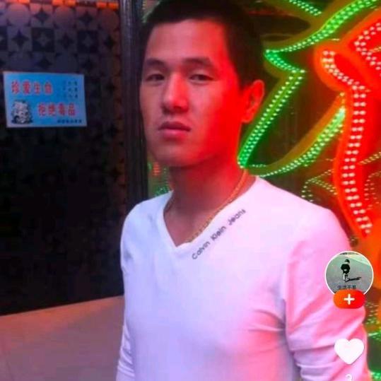 heIIo~树先生
