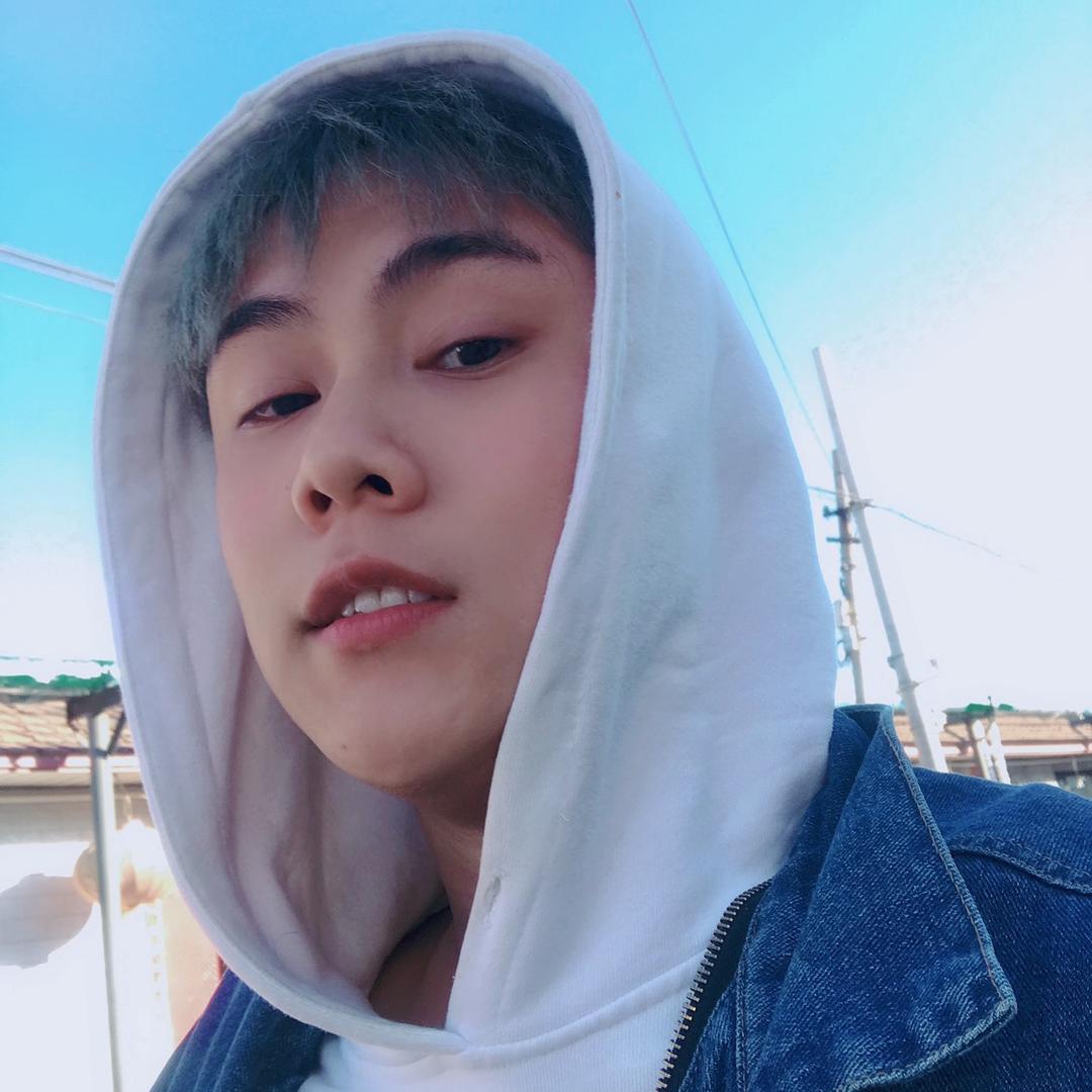 W—小十