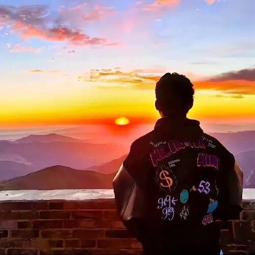 杨愤愤