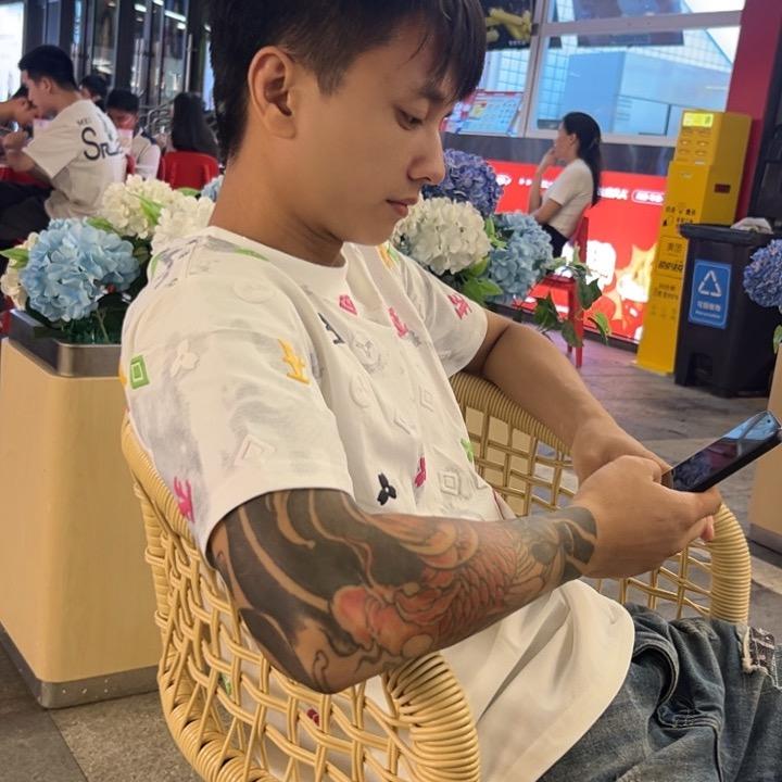 佰源汽车维修 <啊金>