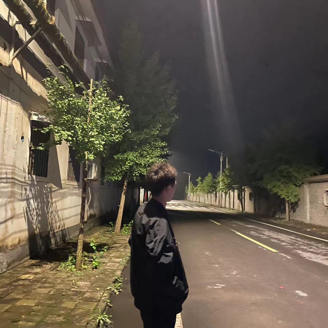 社会有你三哥在