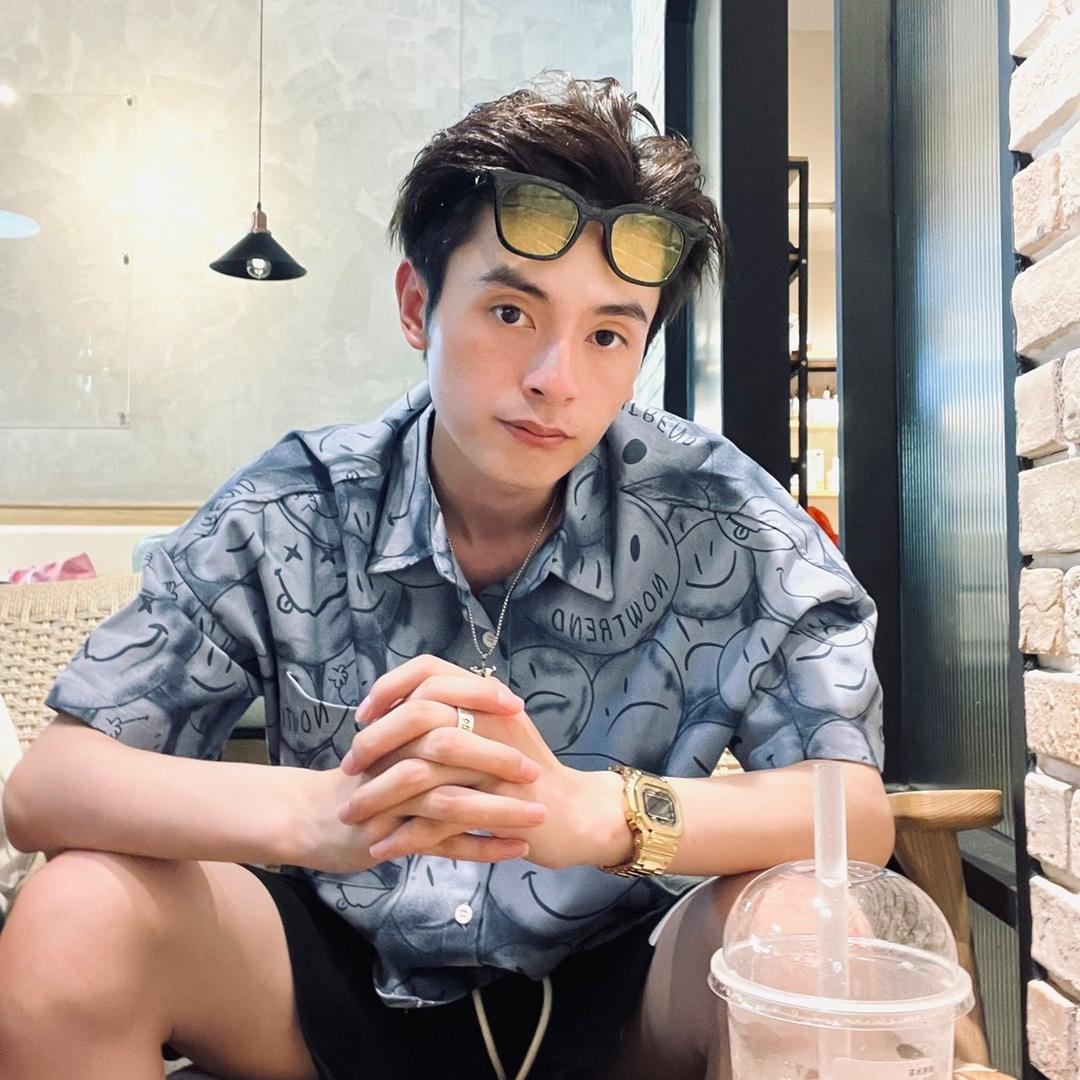 小郑只会做头发