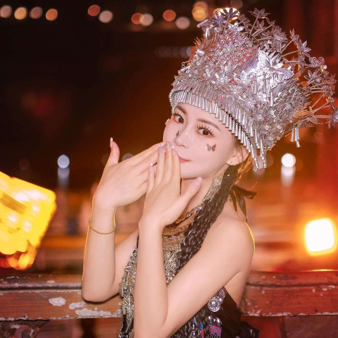 七朵（首播筹备中）