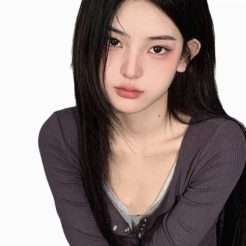 贴贴小羊