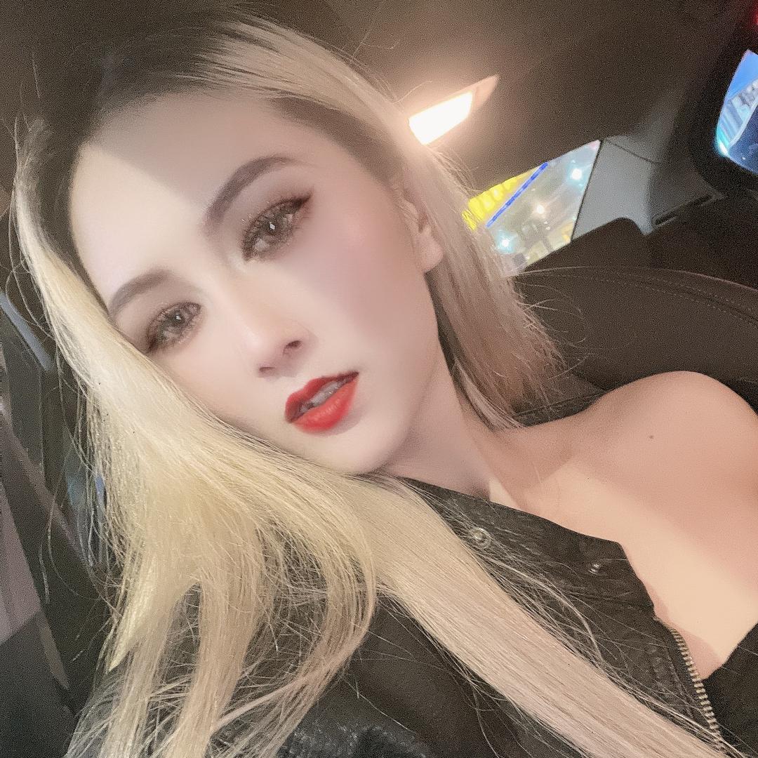 请叫我💋女神