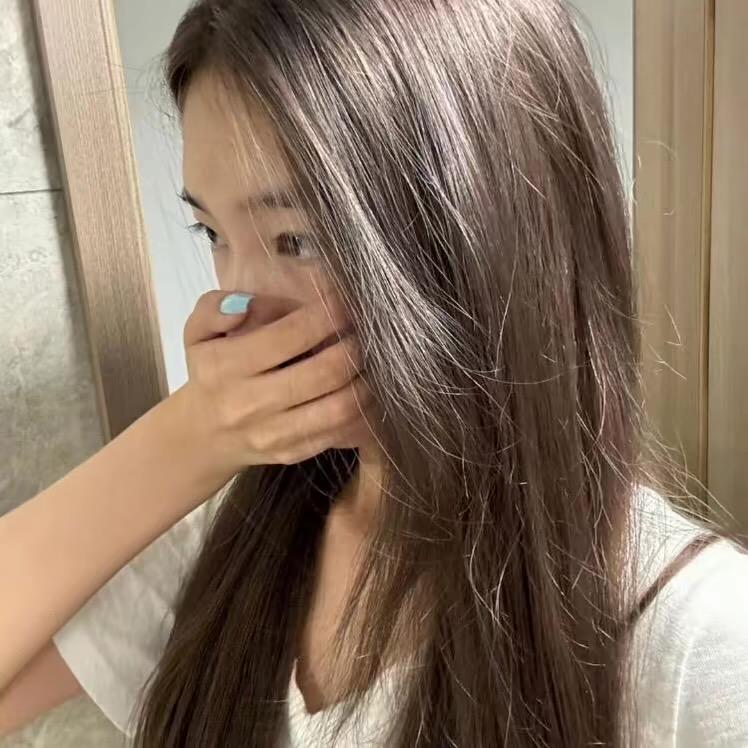 被爱好似一瞬间.