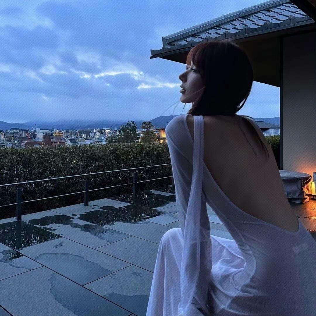 莉莉安..