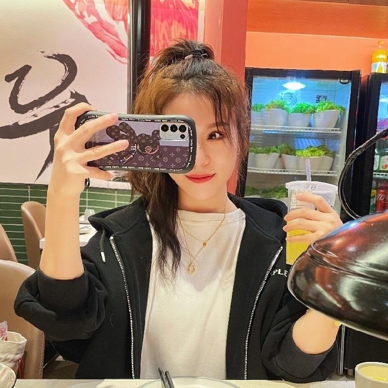妮娜NINA