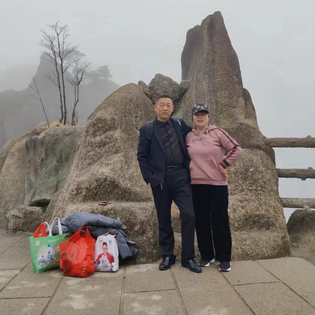 卢卫林（安徽庐江）