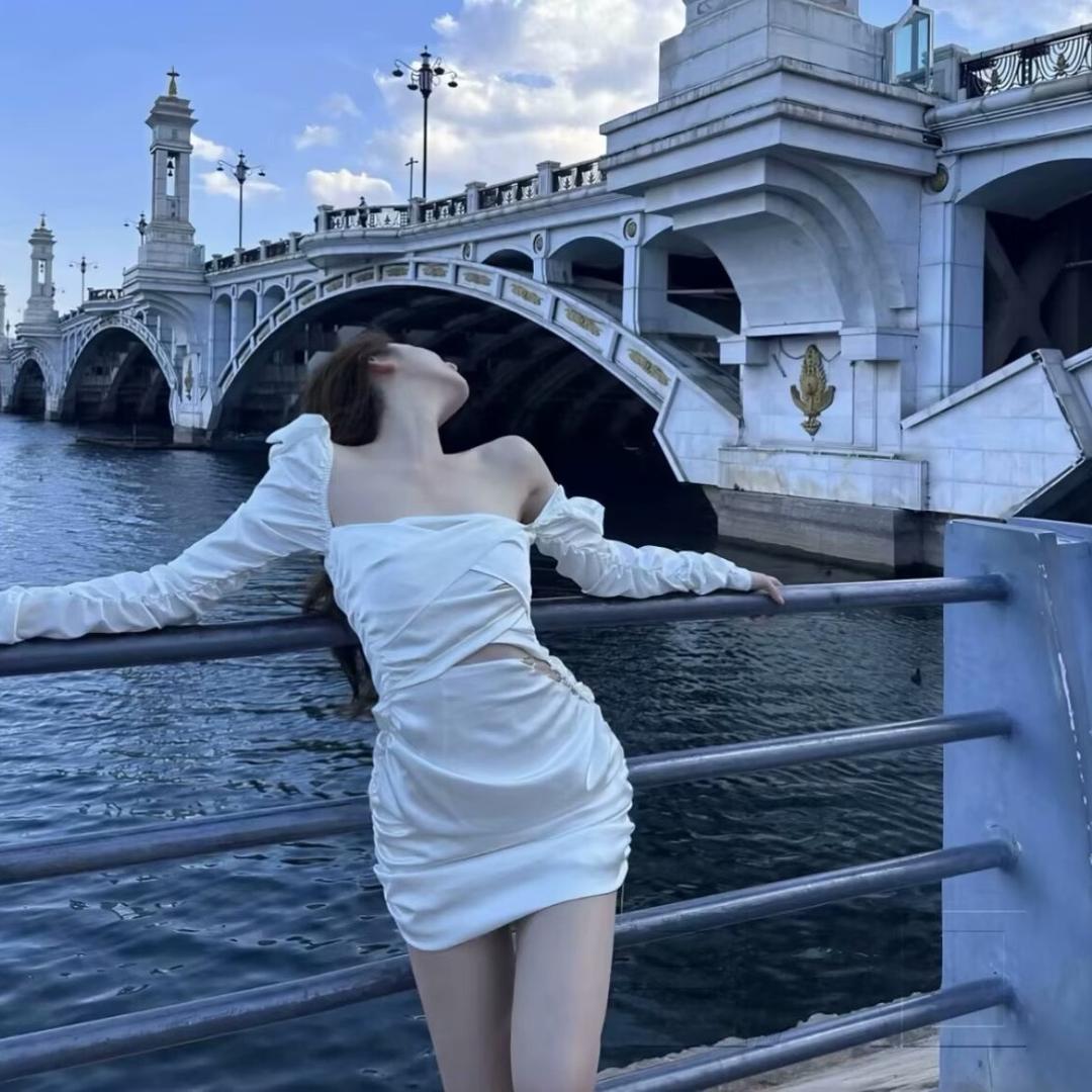 吃婆婆丁不蘸鸡蛋酱