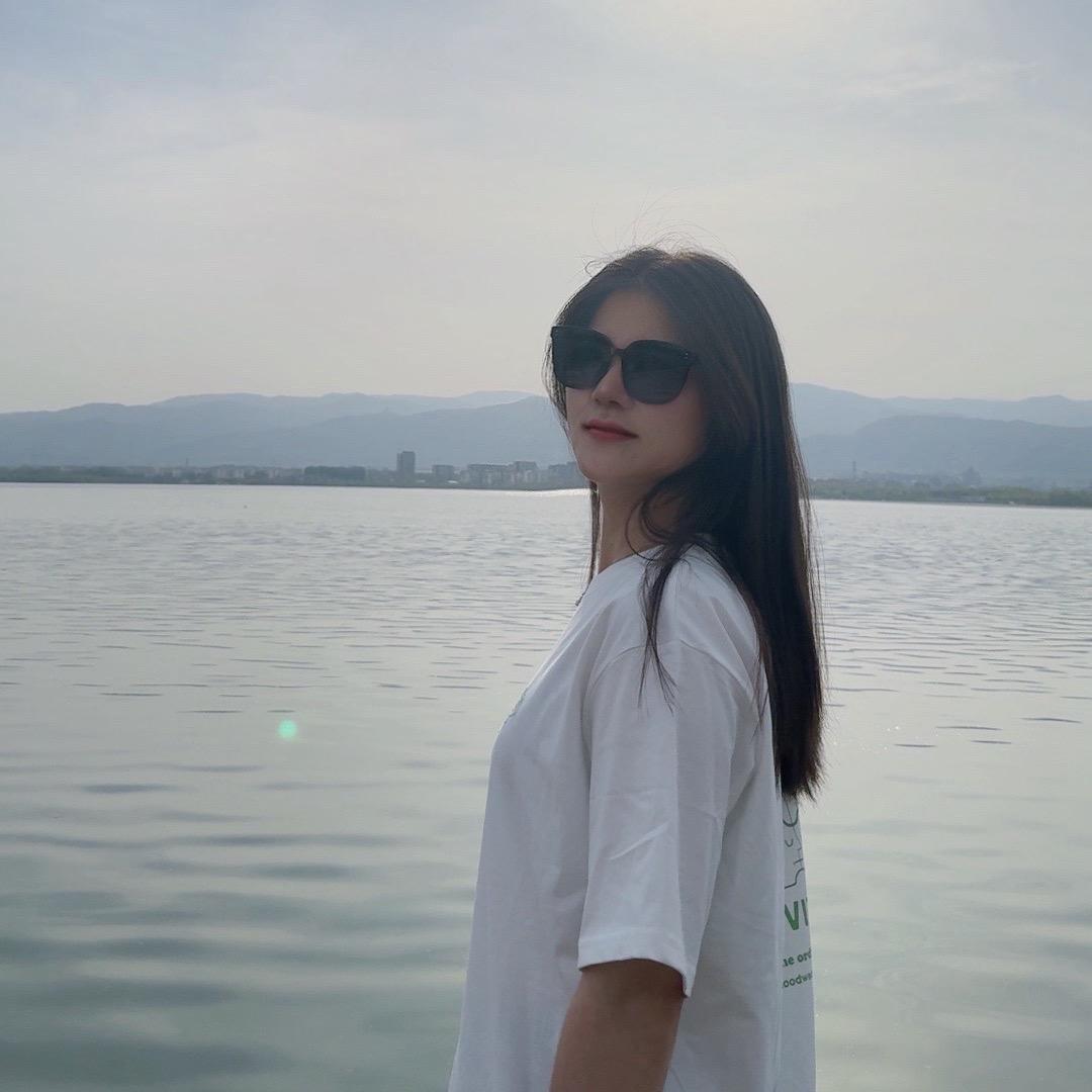 萌萌小玲儿