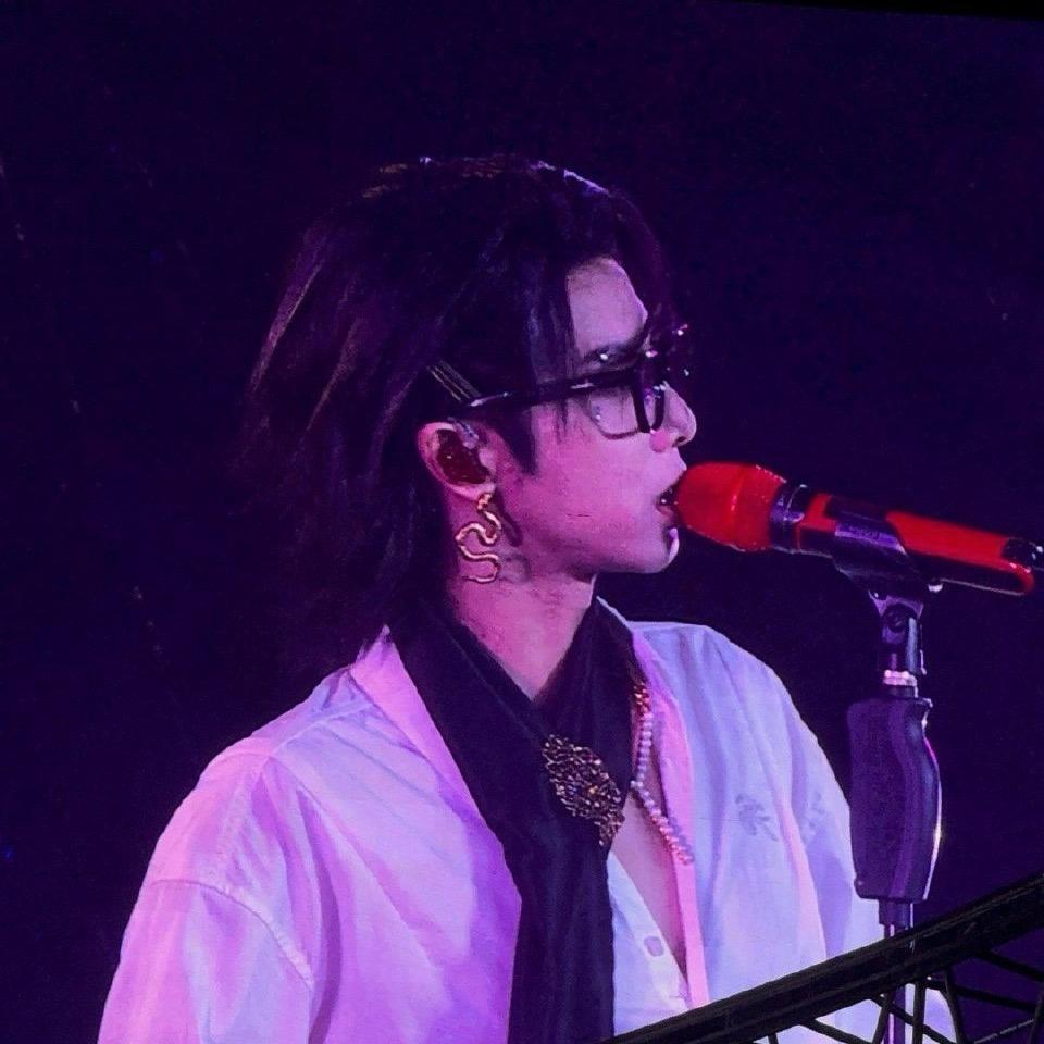 面具男🔥yu（见过华晨宇版）