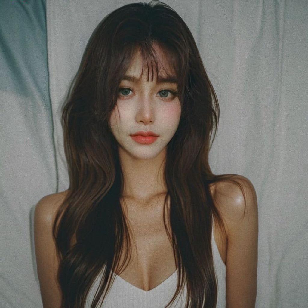 Alina 🇨🇳 🇸🇬