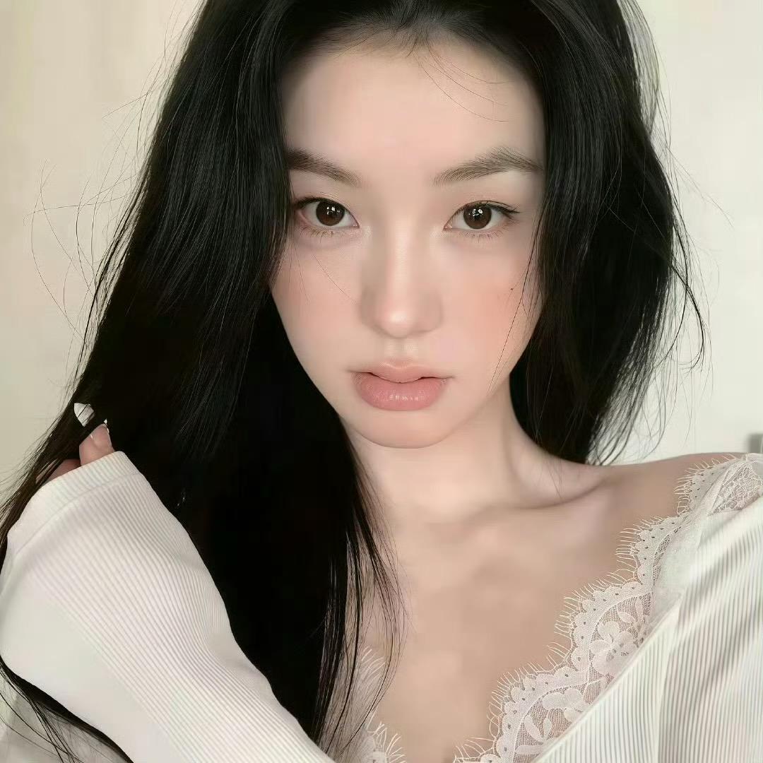 𝓨：）