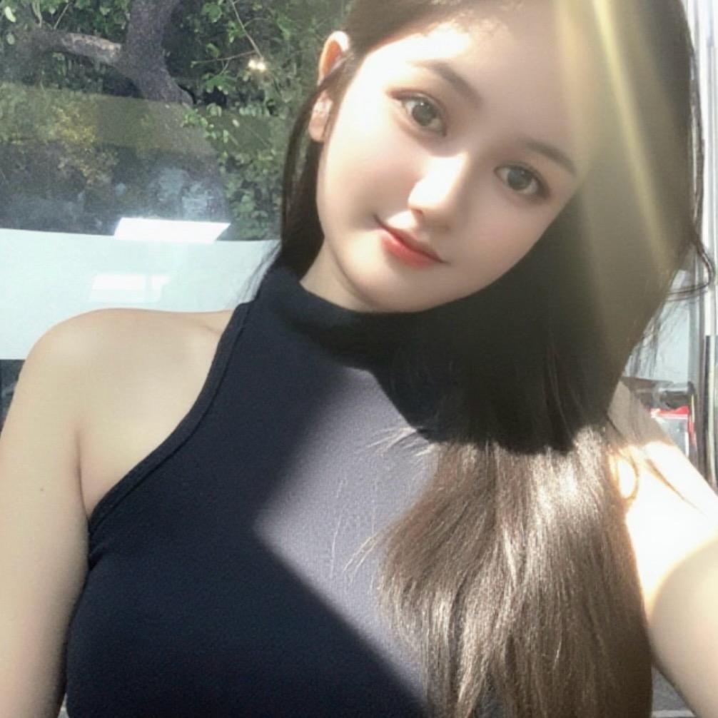 爱赖床的蔡蔡….