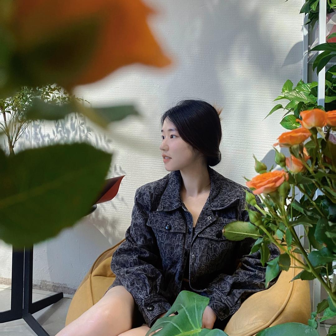 爱哼歌的琴子🎵