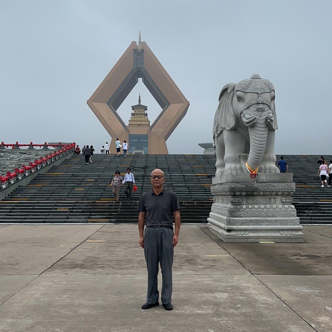 阿刘（快易塑模十施工）