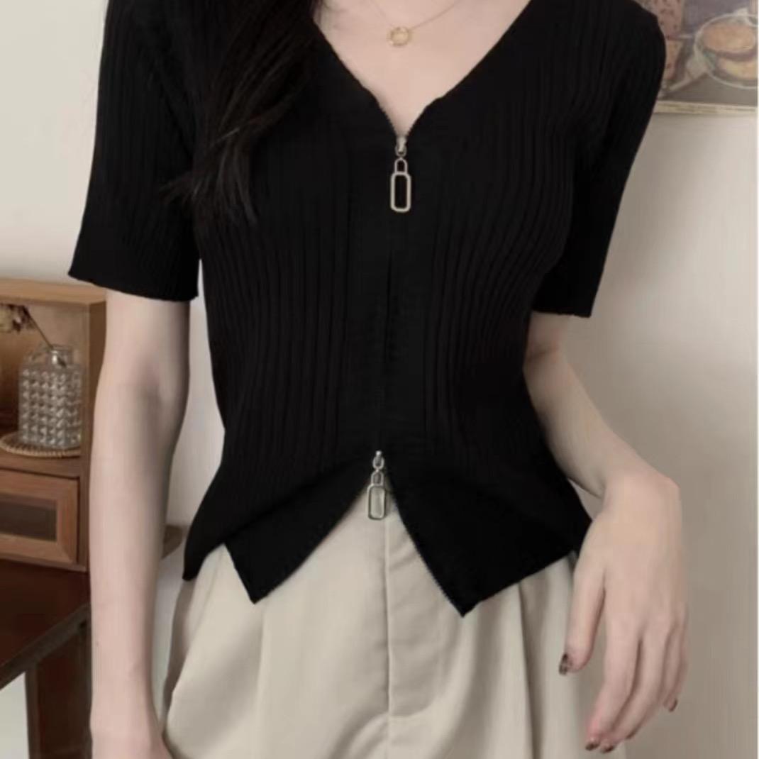 苗苗服饰穿搭