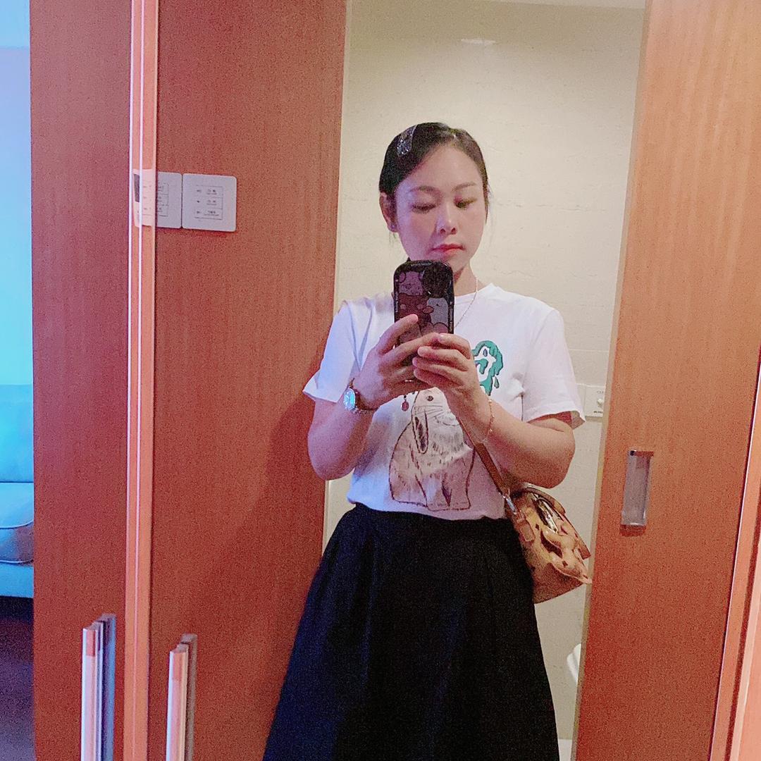 90后的小姐姐