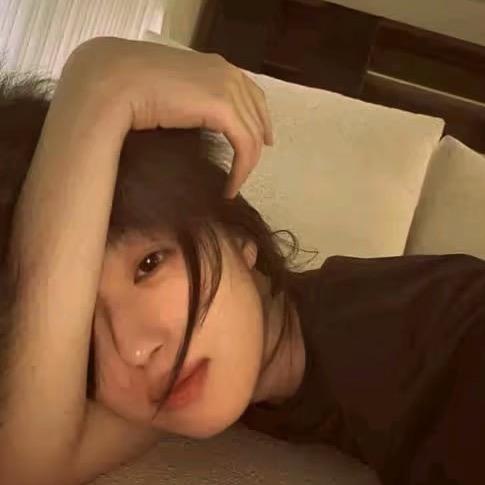 摆烂的鱼仔