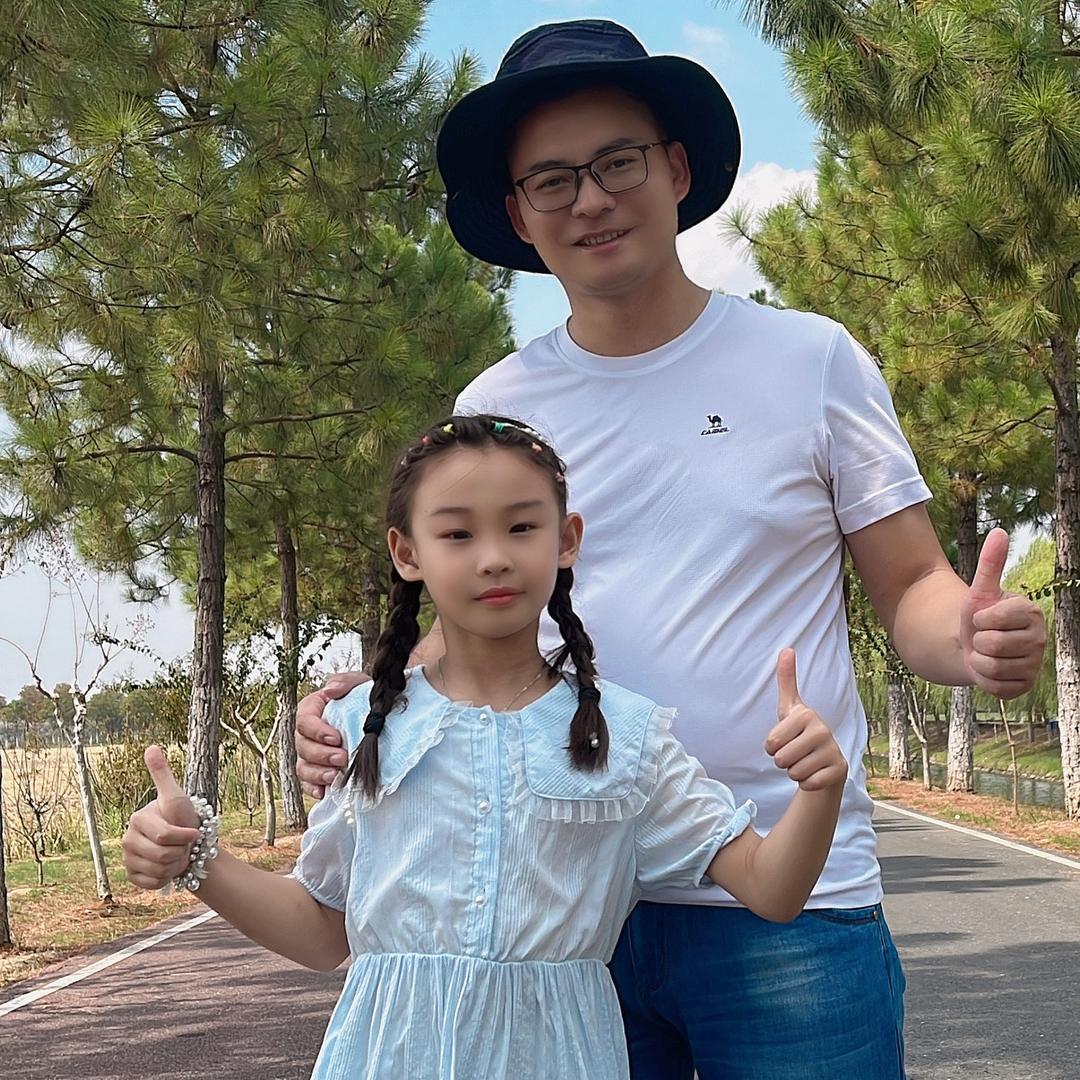 奶爸明哥