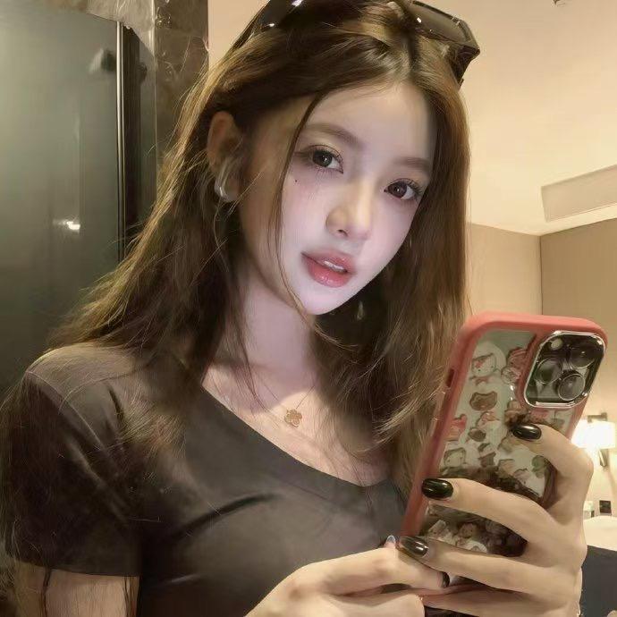 惊喜多多精品店