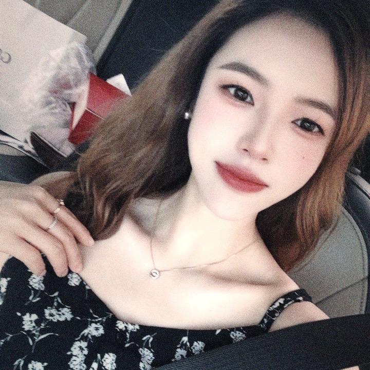小酒窝🦋