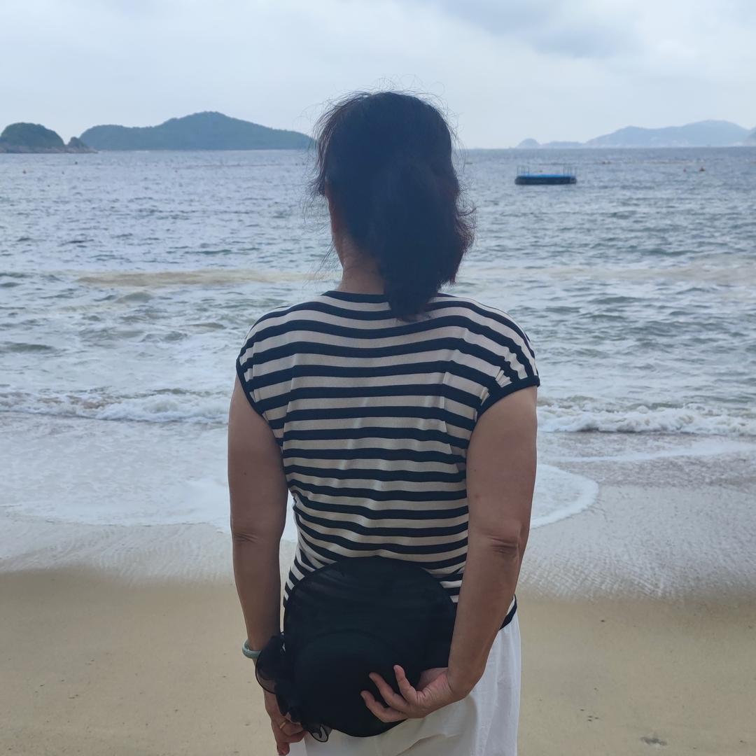 军妞