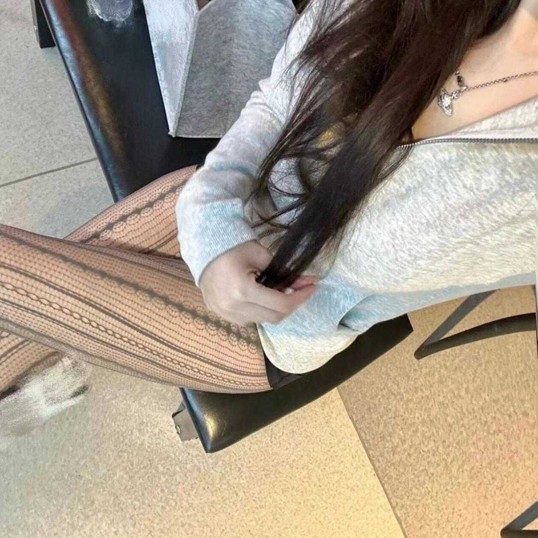 十柒