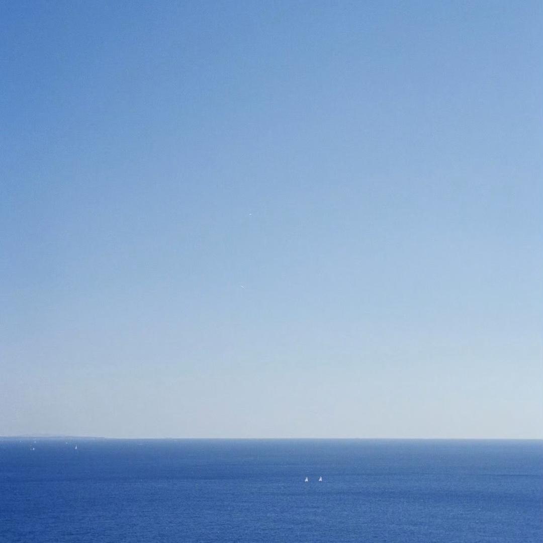 。