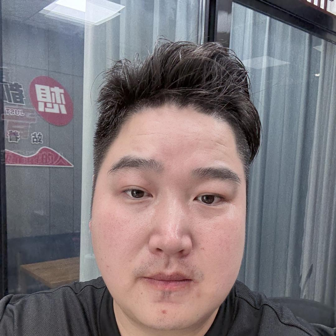 名诚名信大年龄工厂有情有义