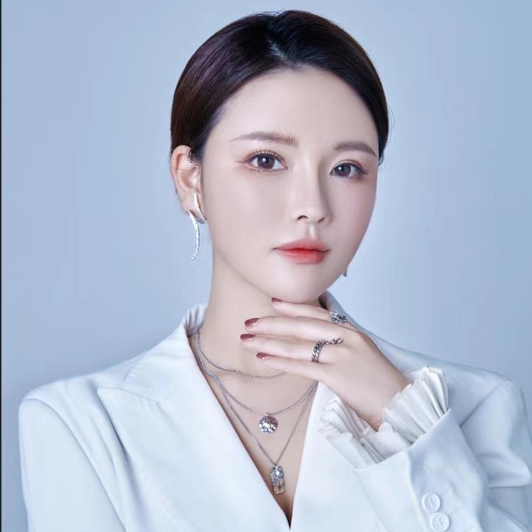 海口龙华区依琳美业百货商行