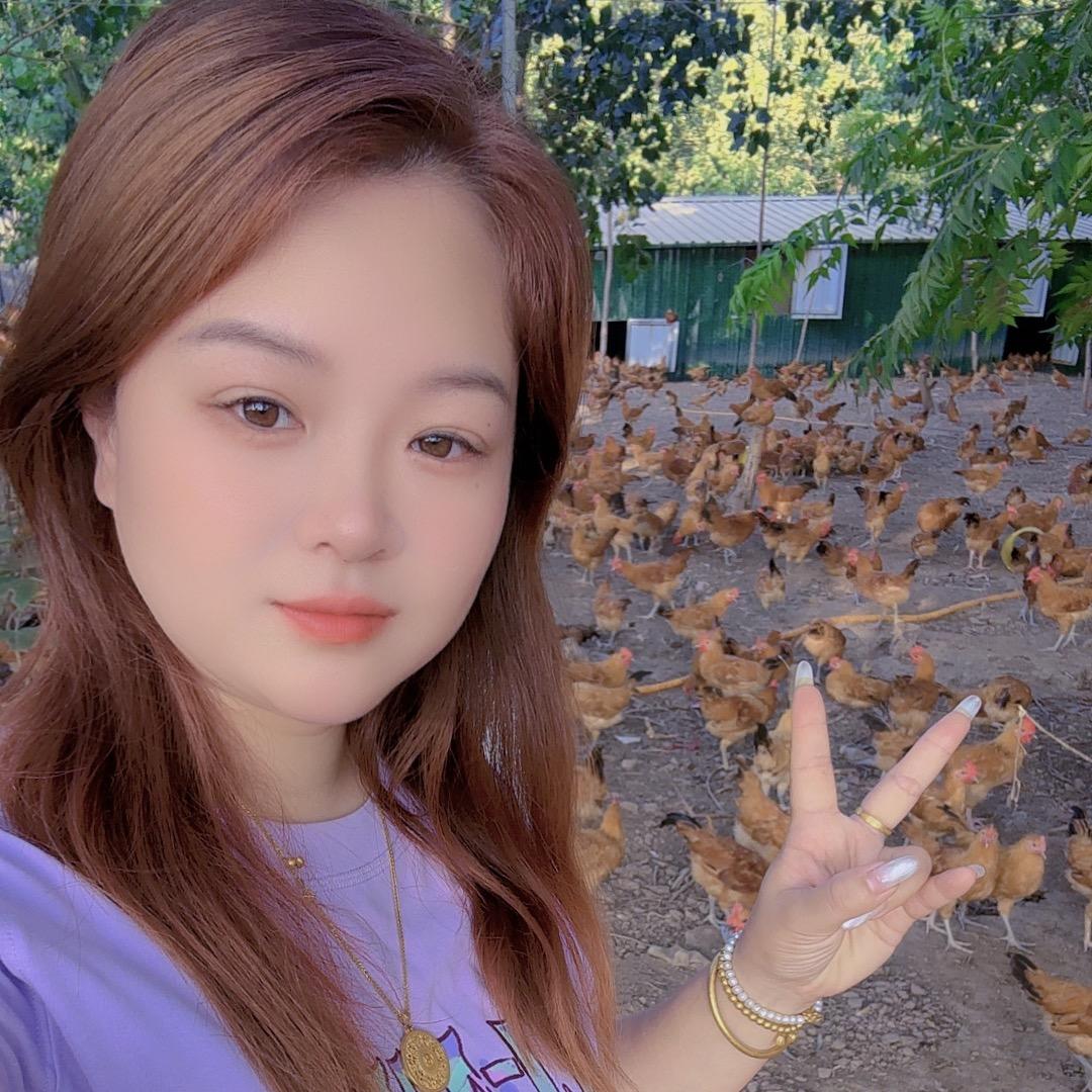 小照芳子