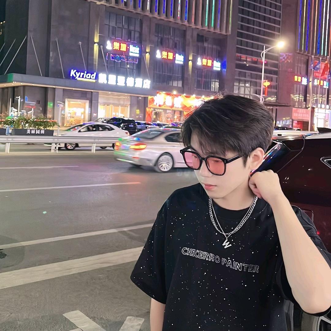 小宇🧑🏻‍💻