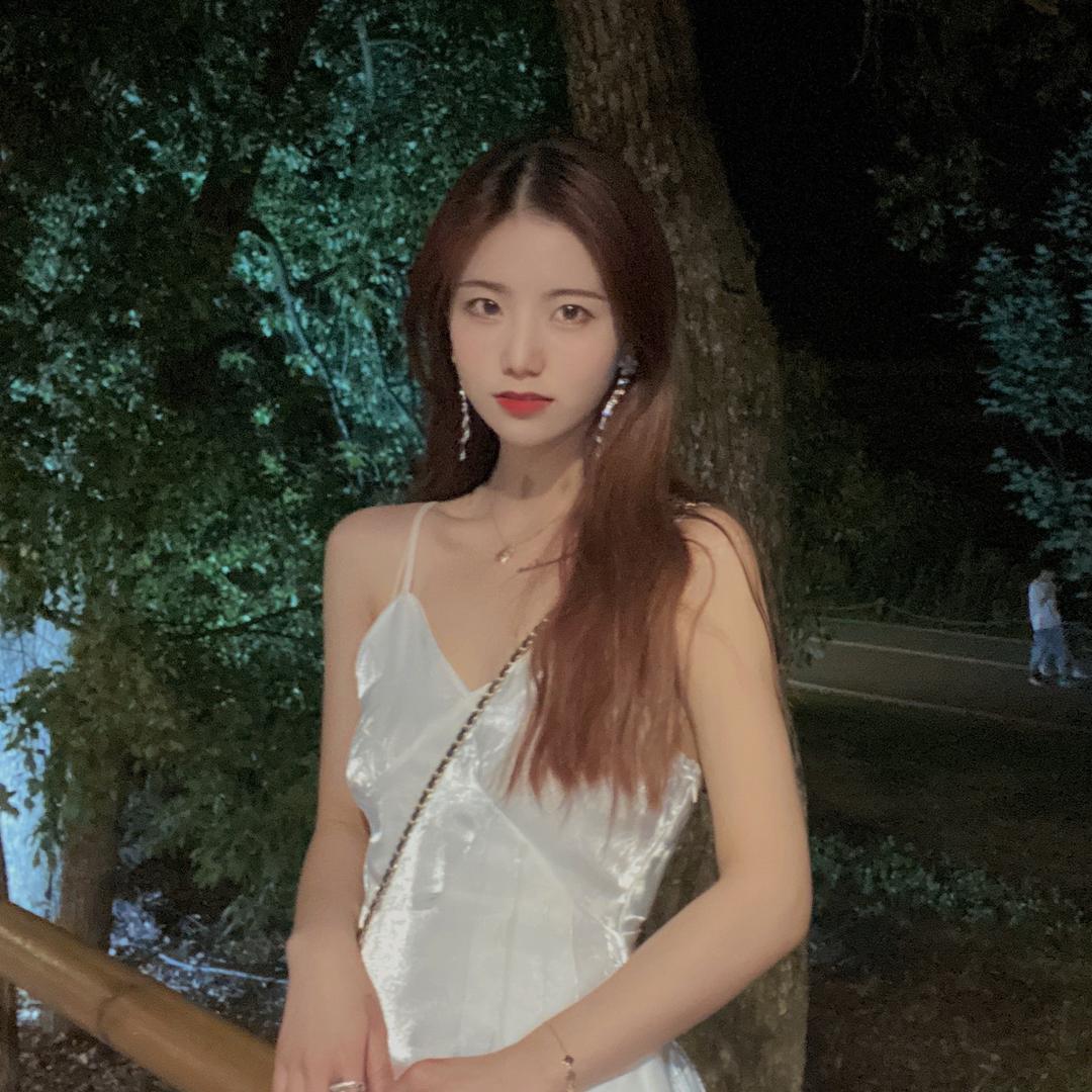 美丽的怪物🌸