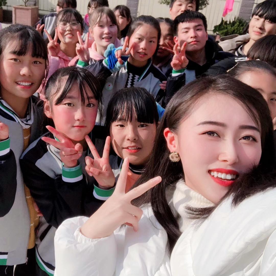 张瑞