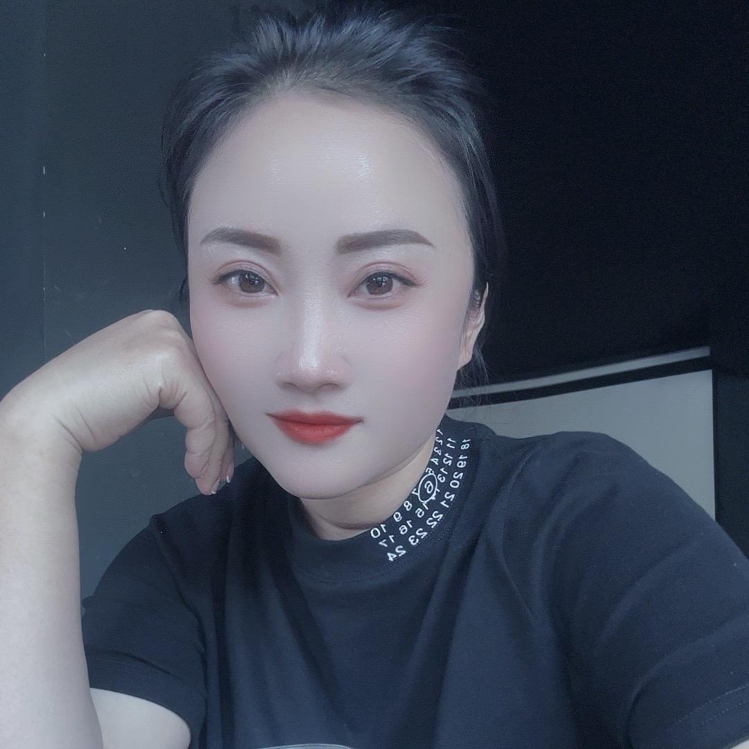 阳阳得意👠👠
