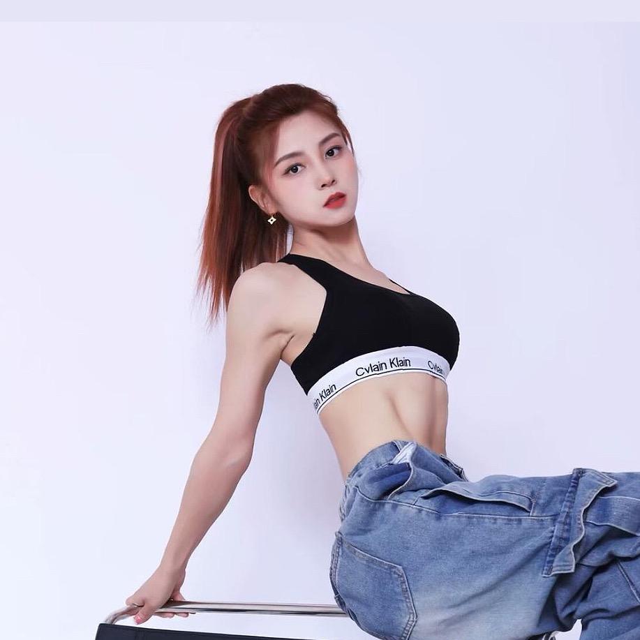 6凌💃