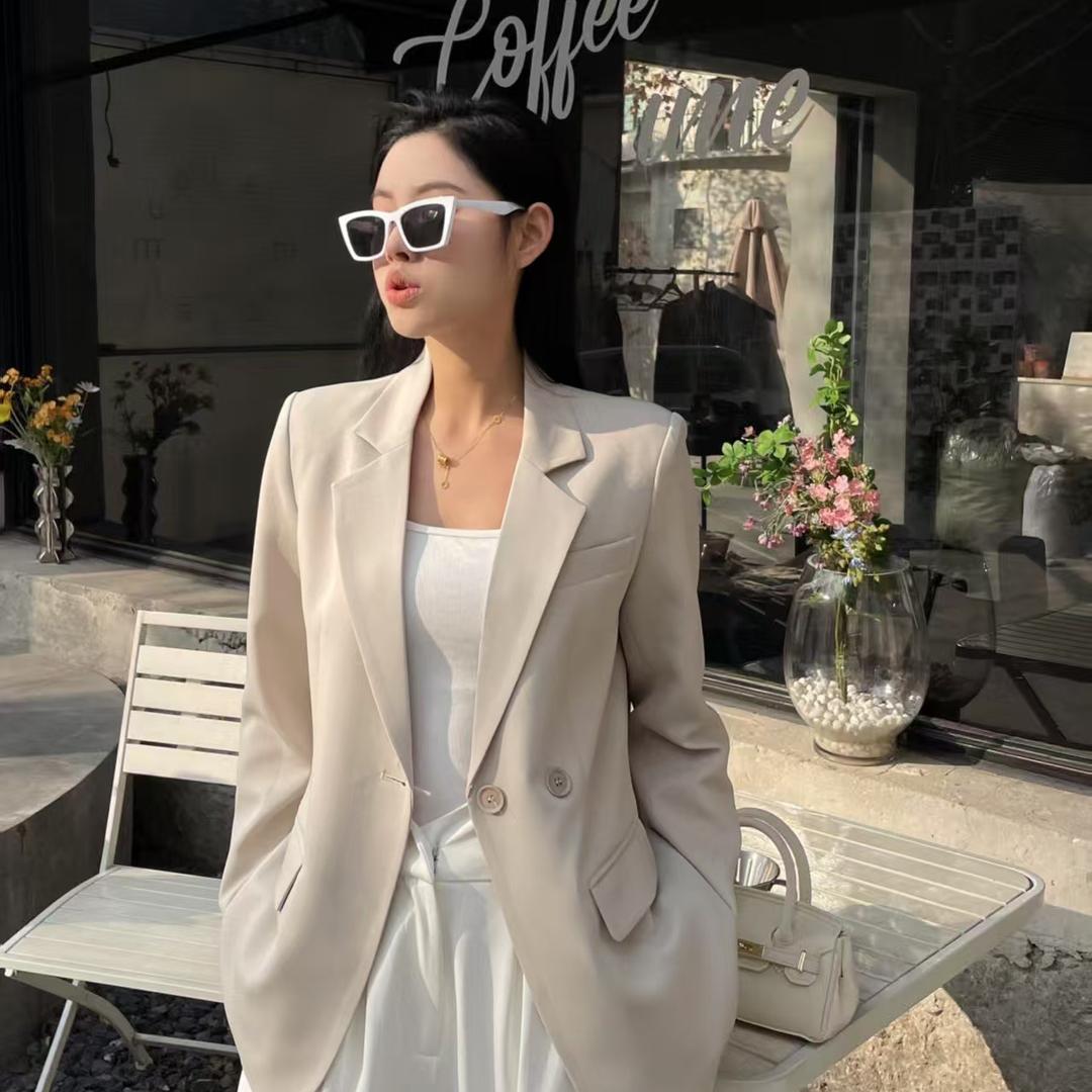 穆集家撤柜女装