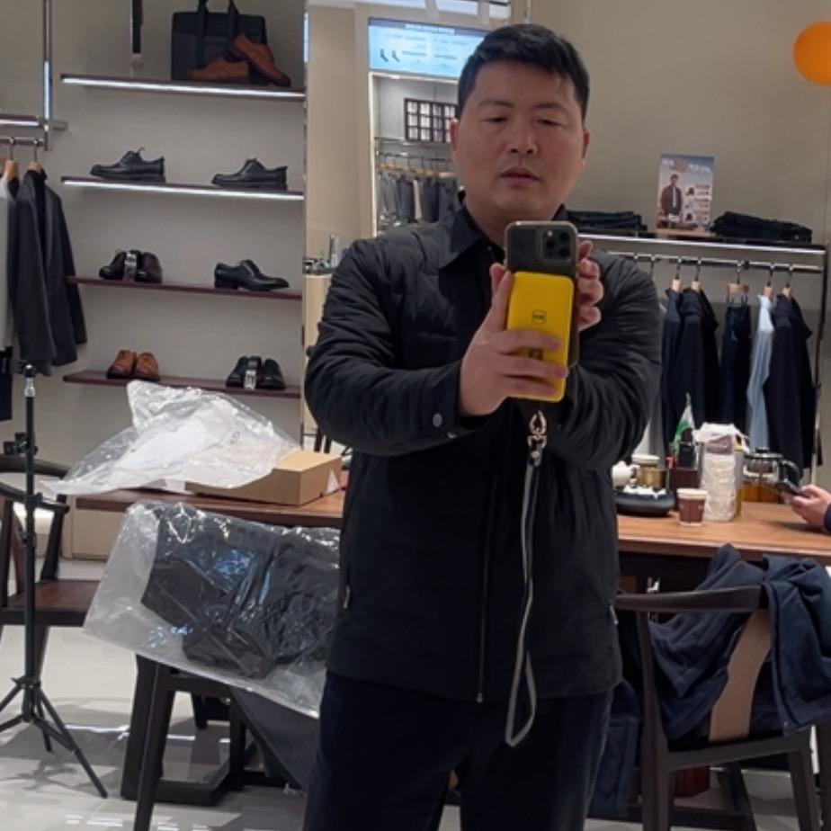 1919  融圣国际店  王伟