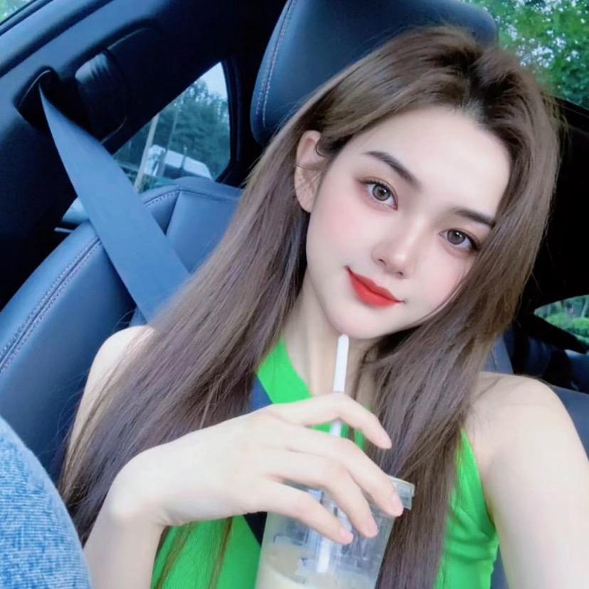 💙奶茶妹🥤👗