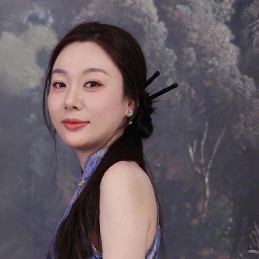 咖啡只选热拿铁☕️