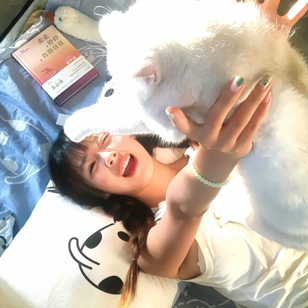 🐾