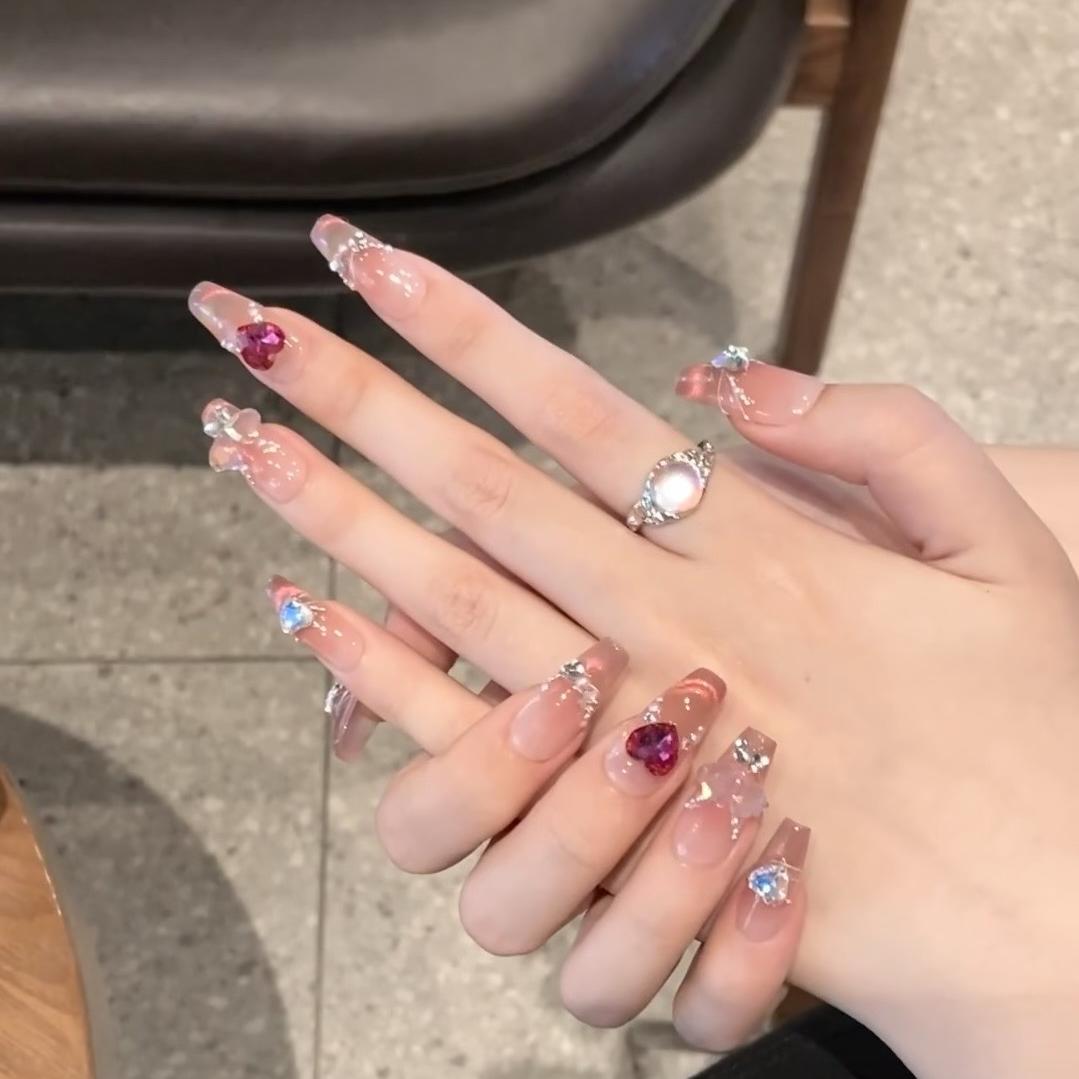 发发穿戴甲