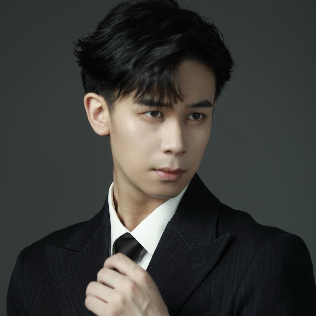 演员胡文飞
